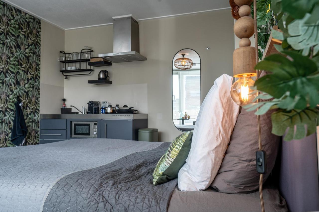 The Lion King - 6 Person Linked Apartment With Roof Terrace Groningen Zewnętrze zdjęcie