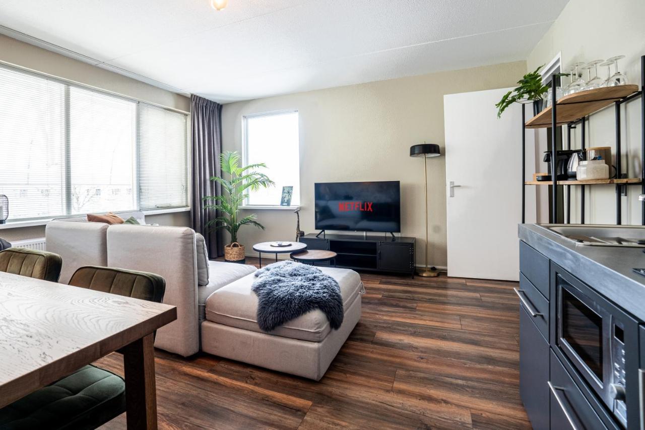 The Lion King - 6 Person Linked Apartment With Roof Terrace Groningen Zewnętrze zdjęcie