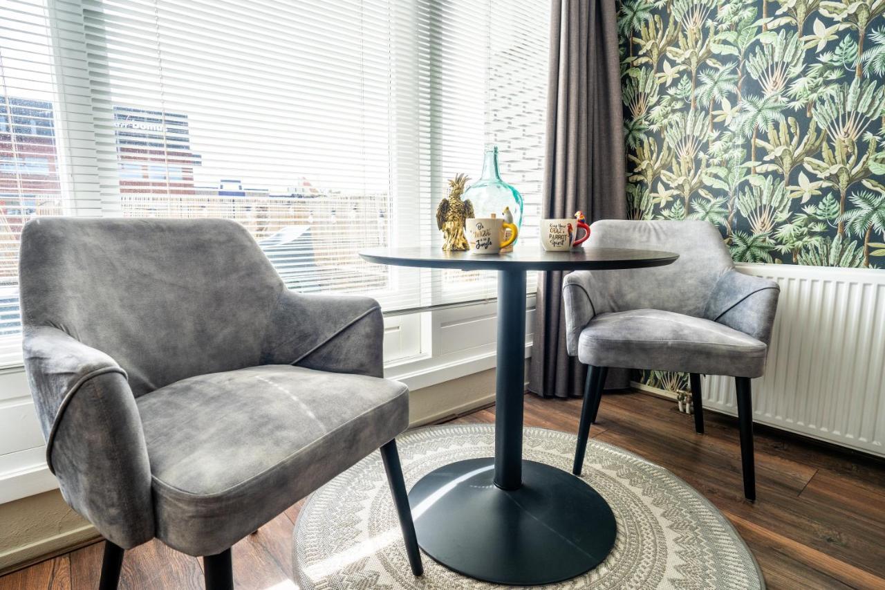 The Lion King - 6 Person Linked Apartment With Roof Terrace Groningen Zewnętrze zdjęcie