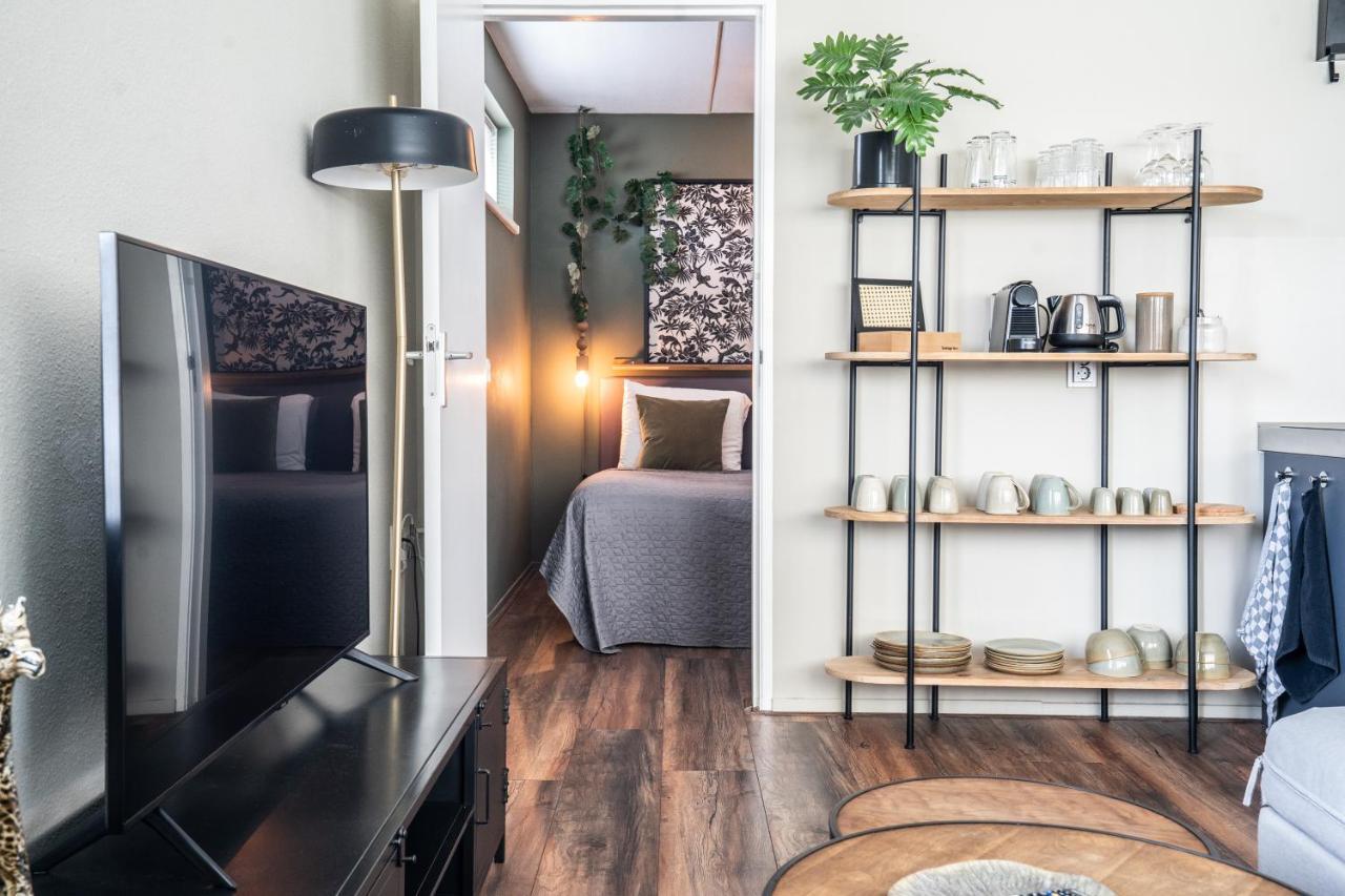 The Lion King - 6 Person Linked Apartment With Roof Terrace Groningen Zewnętrze zdjęcie